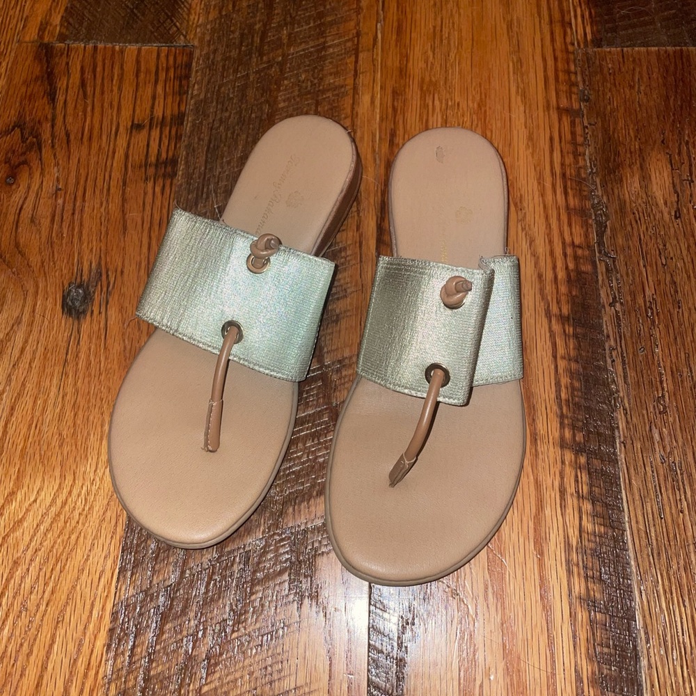 Tommy Bahama sandals